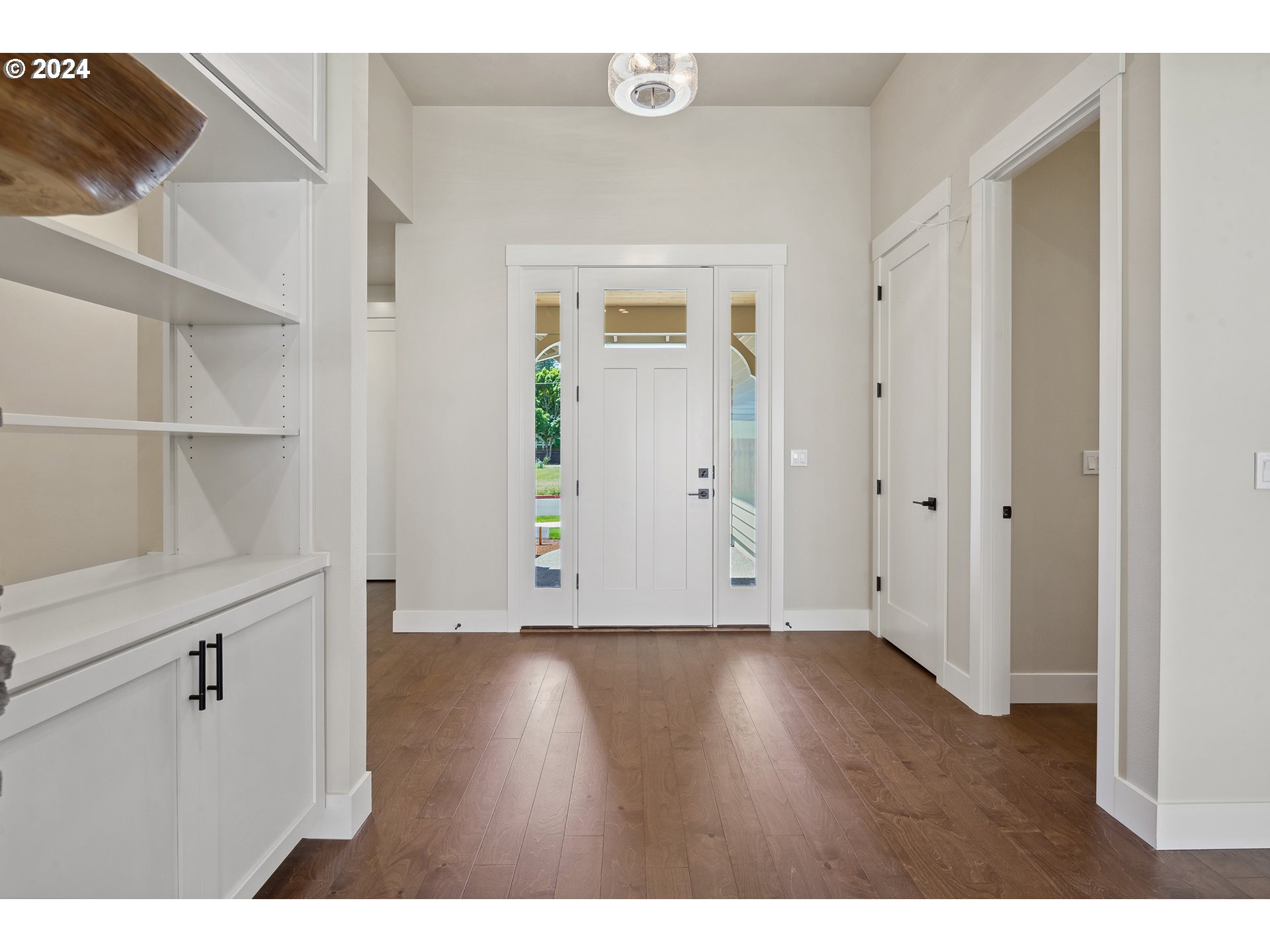 2129 Northeast Spitz Road Canby, OR 97013 - Photo 4 of 48