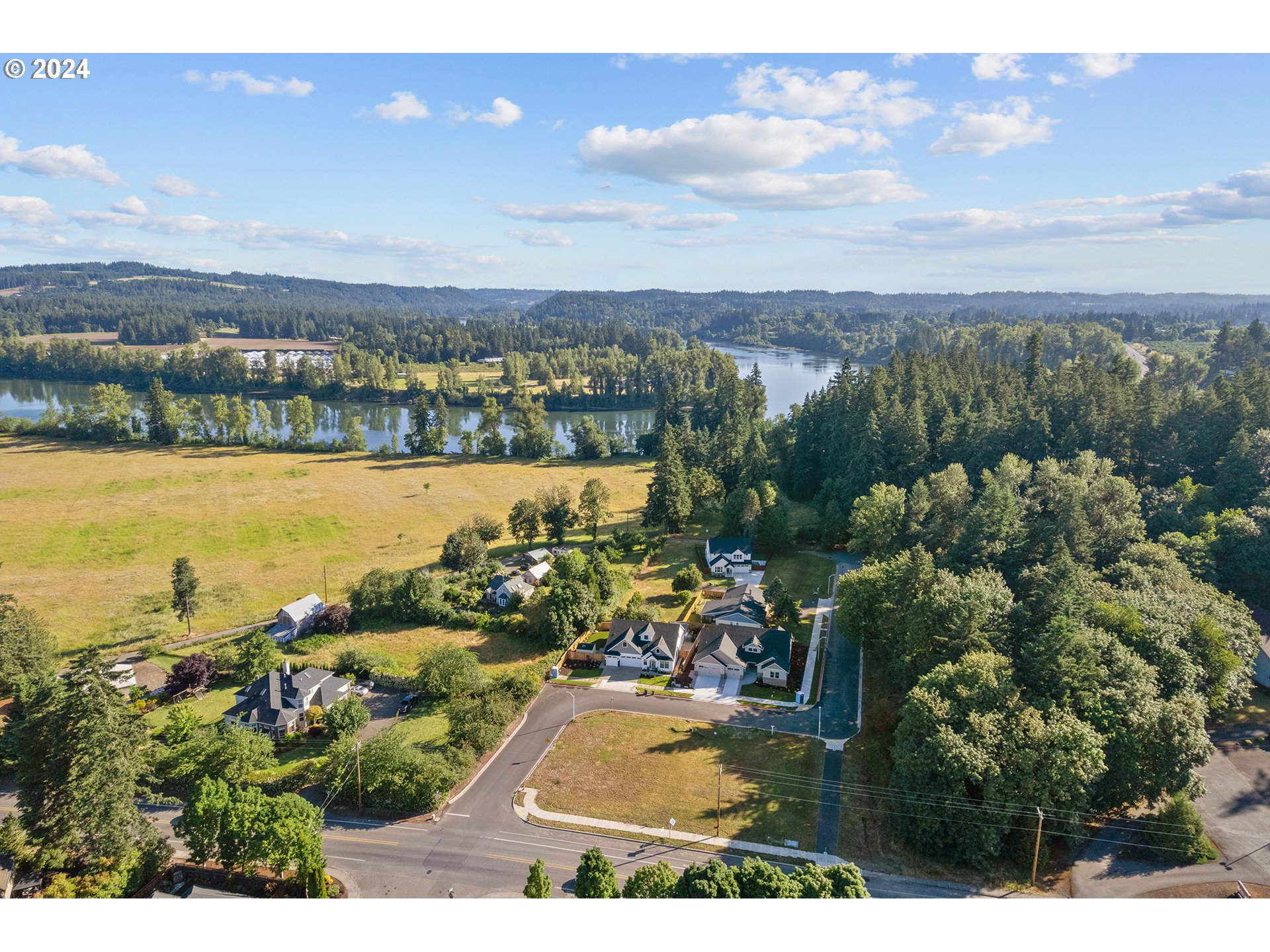 2129 Northeast Spitz Road Canby, OR 97013 - Photo 45 of 48