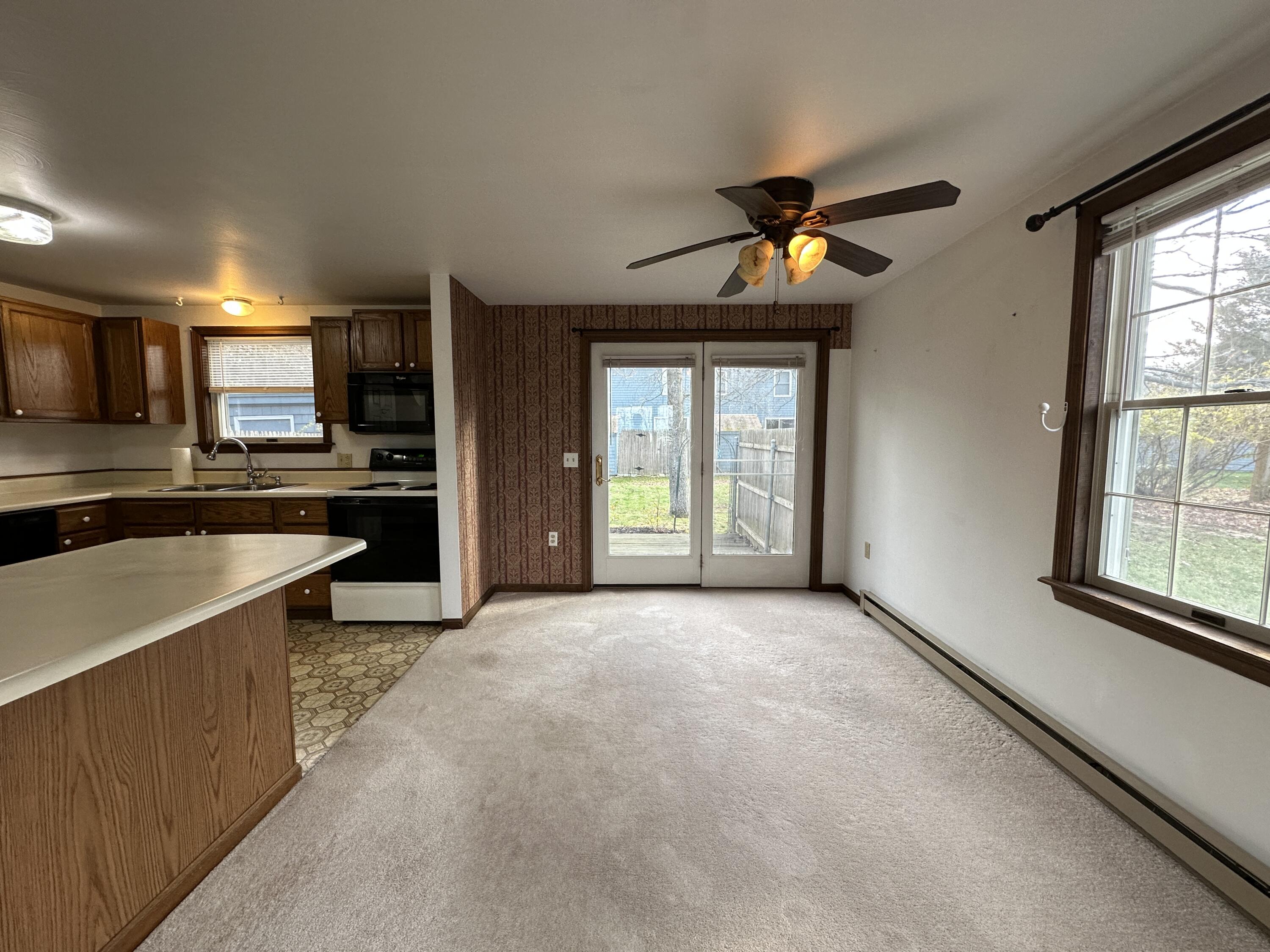 90 Baldwin Drive, Unit 90 Bangor, ME 04401 - Photo 11 of 38 15