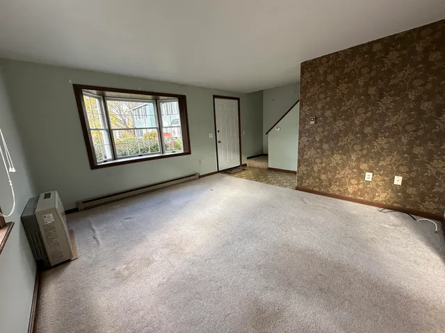 $205,000 | 90 Baldwin Drive, Unit 90, Bangor, ME 04401