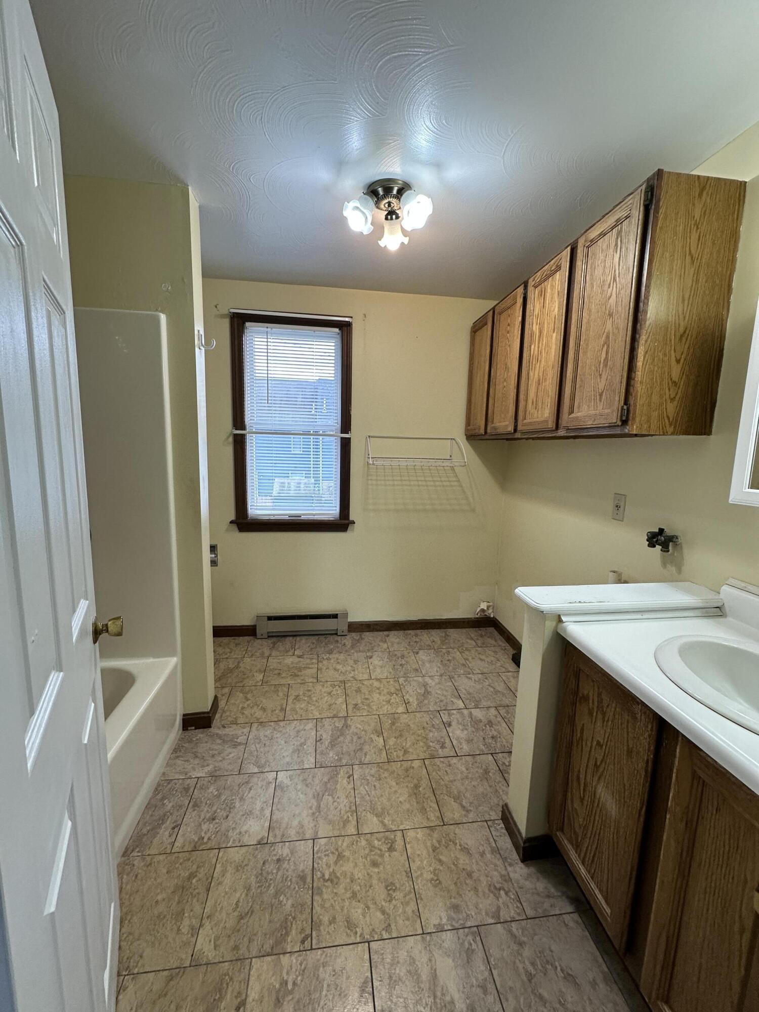 90 Baldwin Drive, Unit 90 Bangor, ME 04401 - Photo 33 of 38 32