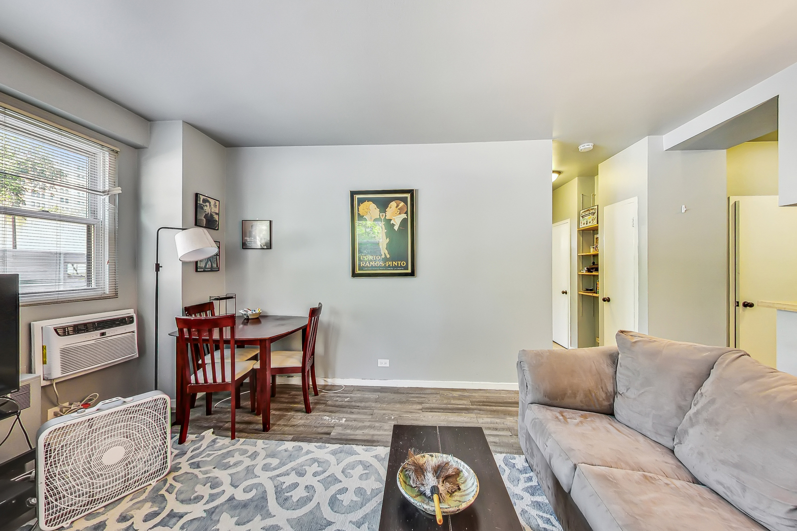 2909 North Sheridan Road, Unit 114 Chicago, IL 60657 - Photo 13 of 25