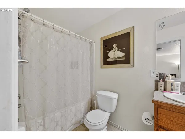 $315,000 | 1817 Northeast 90th Circle, Vancouver, WA 98665