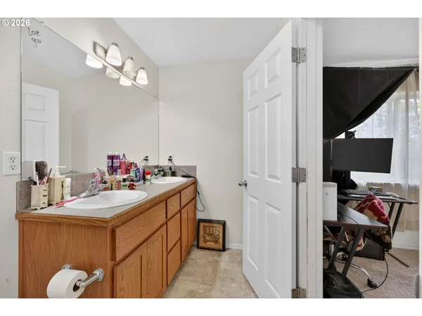 $315,000 | 1817 Northeast 90th Circle, Vancouver, WA 98665