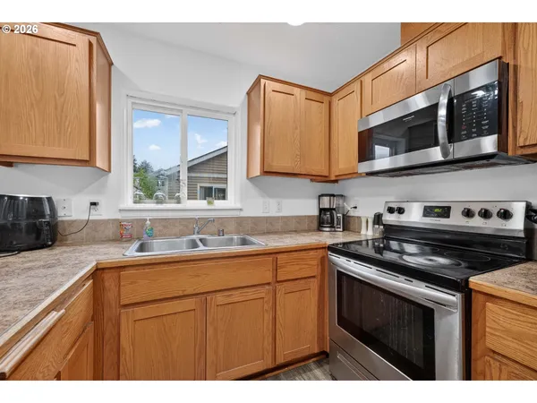 $315,000 | 1817 Northeast 90th Circle, Vancouver, WA 98665