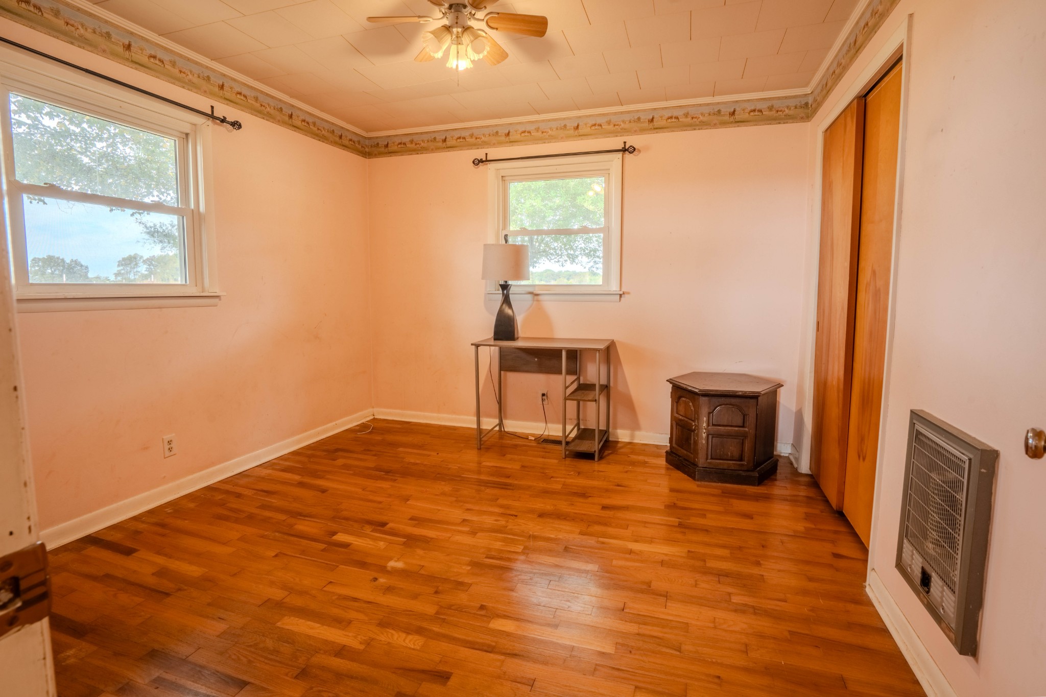 97 Ramah Road Leoma, TN 38468 - Photo 19 of 43 a room with a bed and a window