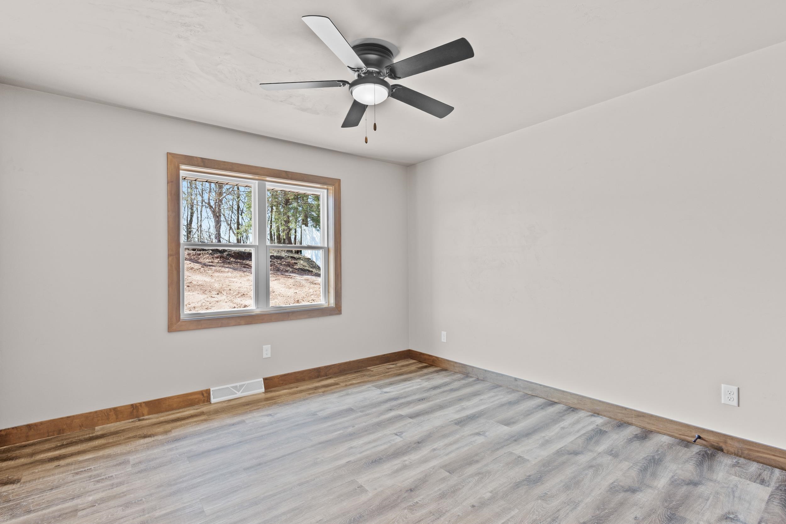 3370 Largo Ridge Drive Green Bay, WI 54311 - Photo 23 of 43