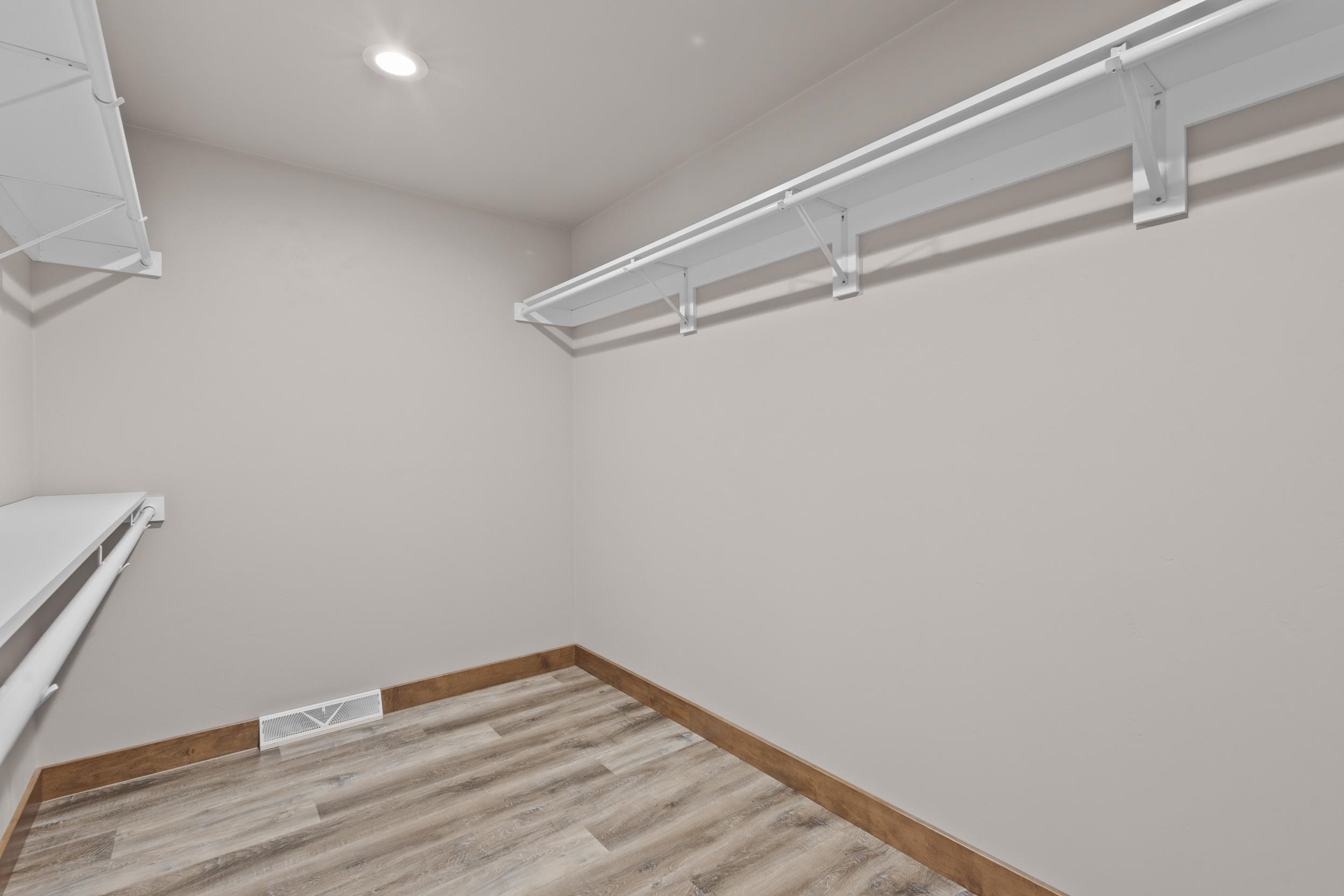 3370 Largo Ridge Drive Green Bay, WI 54311 - Photo 31 of 43