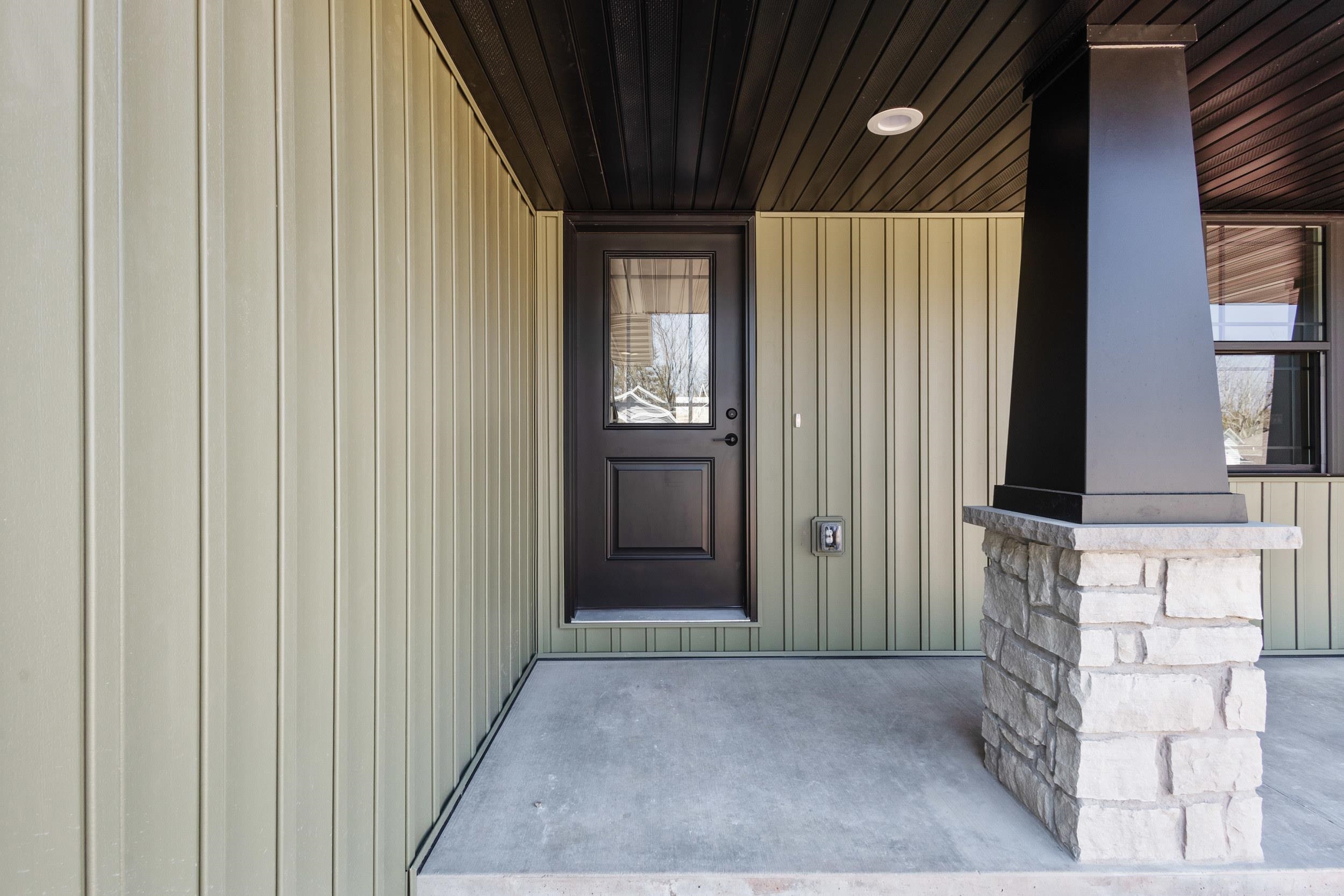 3370 Largo Ridge Drive Green Bay, WI 54311 - Photo 6 of 43