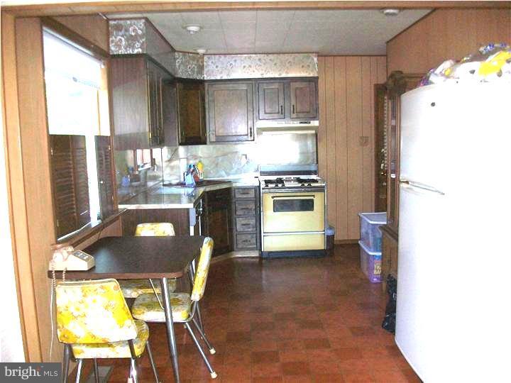 100 West Evesham Road Glendora, NJ 08029 - Photo 5 of 7 Kitchen
