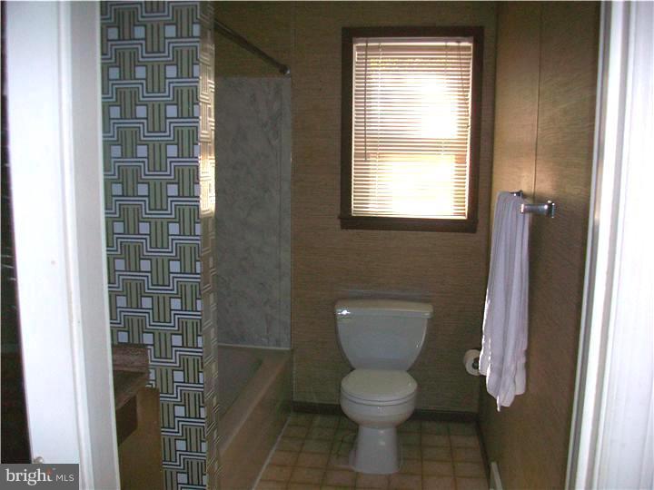 100 West Evesham Road Glendora, NJ 08029 - Photo 6 of 7 Bathroom