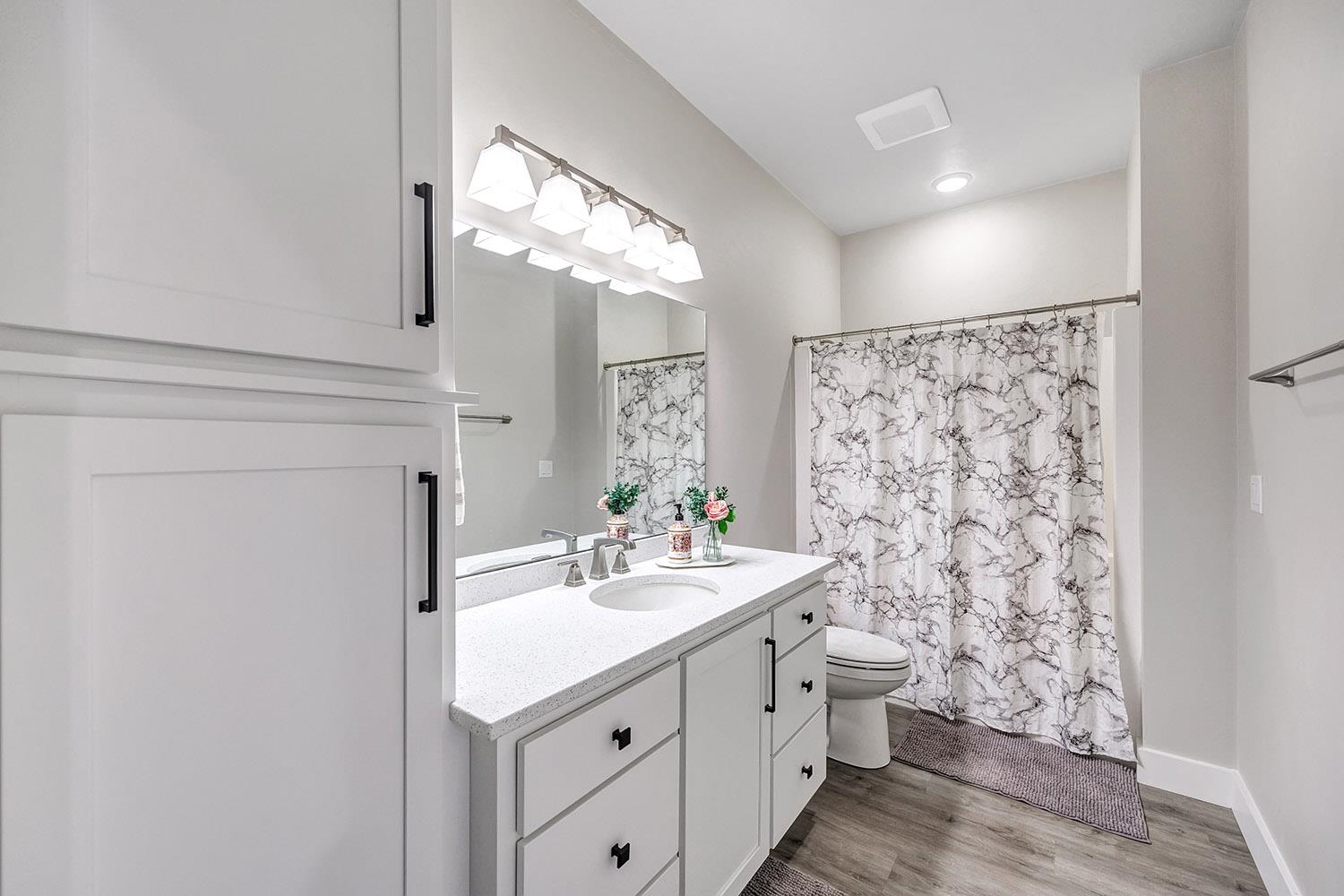 2757 County Rd EE Abrams, WI 54101 - Photo 12 of 24