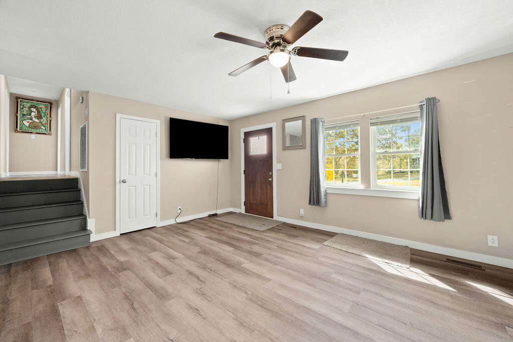 134 Bryson Circle Ringgold, GA 30736 - Photo 5 of 49 134Bryson-9