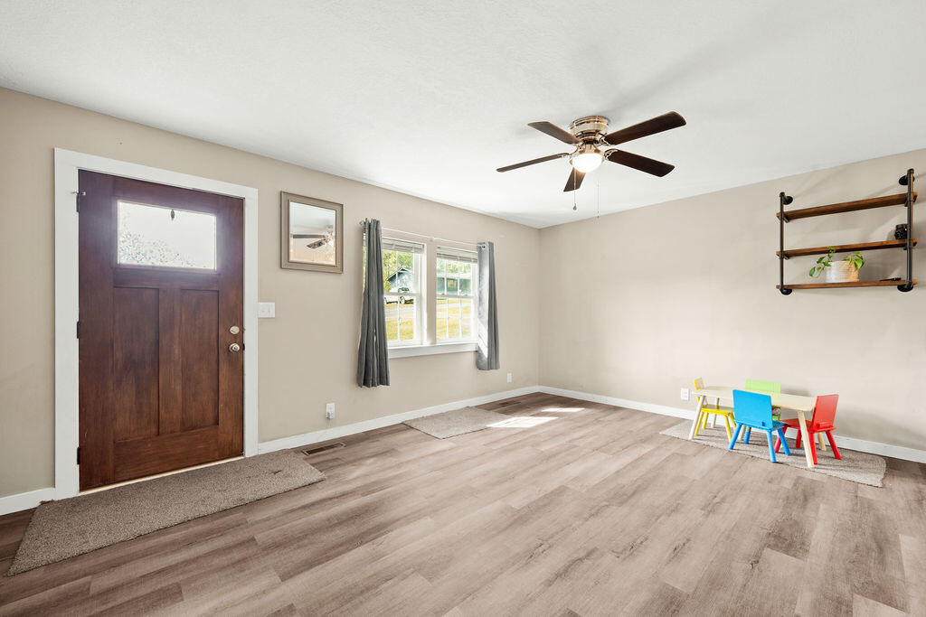 134 Bryson Circle Ringgold, GA 30736 - Photo 6 of 49 134Bryson-10