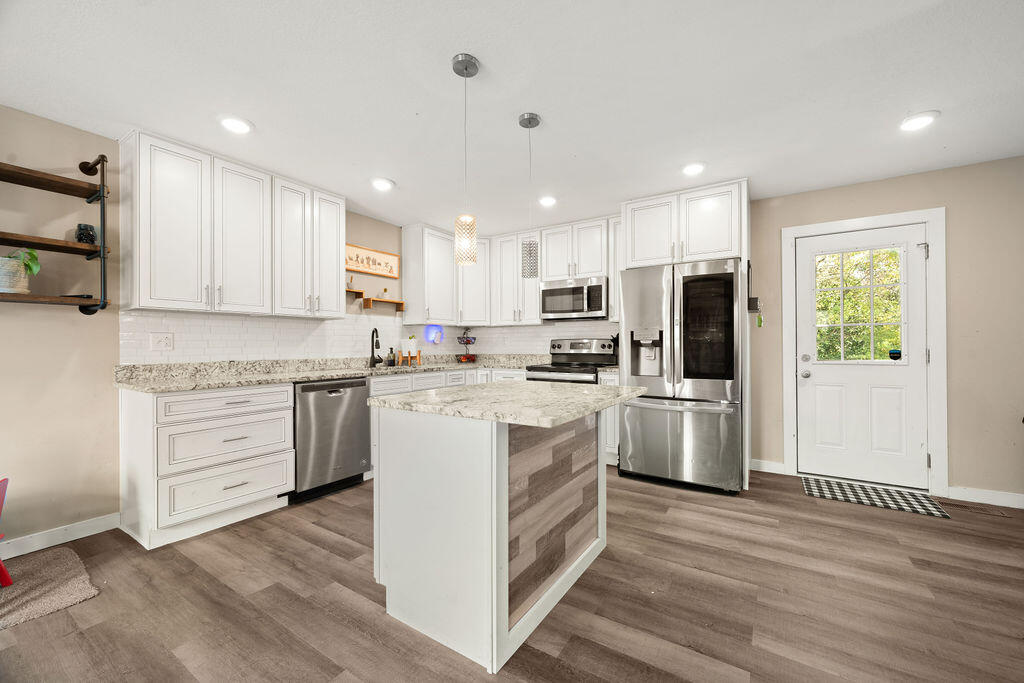 134 Bryson Circle Ringgold, GA 30736 - Photo 7 of 49 134Bryson-11