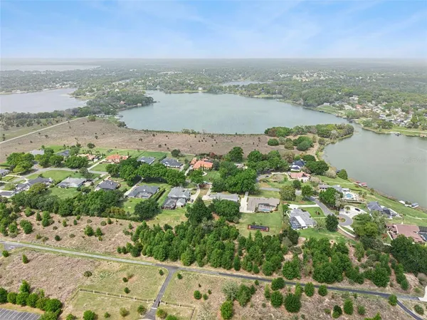 $989,000 | 2874 East Crooked Lake Drive, Eustis, FL 32726