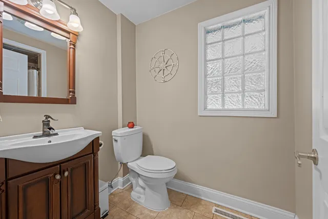 $375,000 | 311 Ohio Avenue, St. Charles, IL 60174