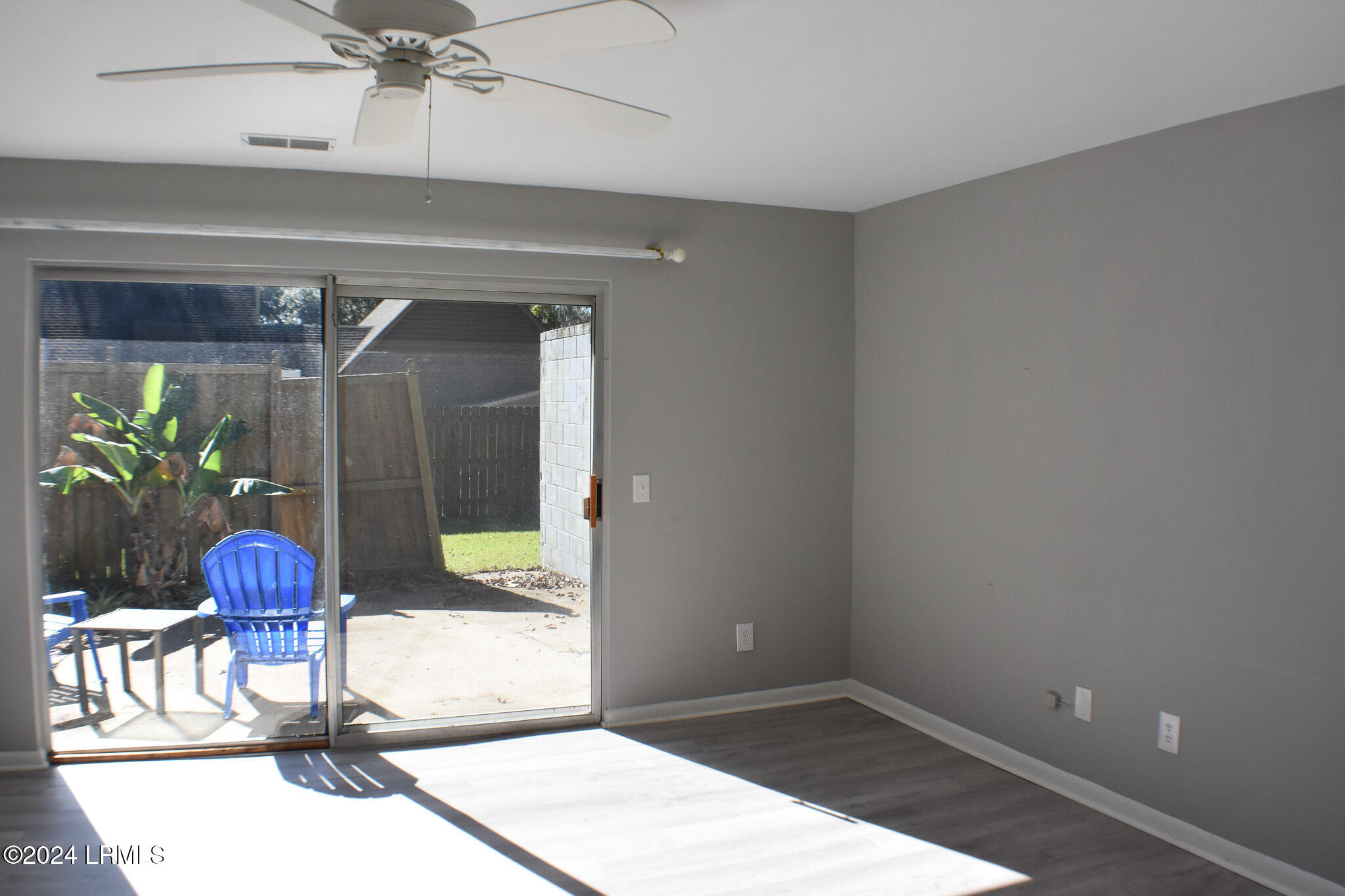 900 State Rd S-7-297, Unit E1 Beaufort, SC 29902 - Photo 18 of 27 DSC_6214