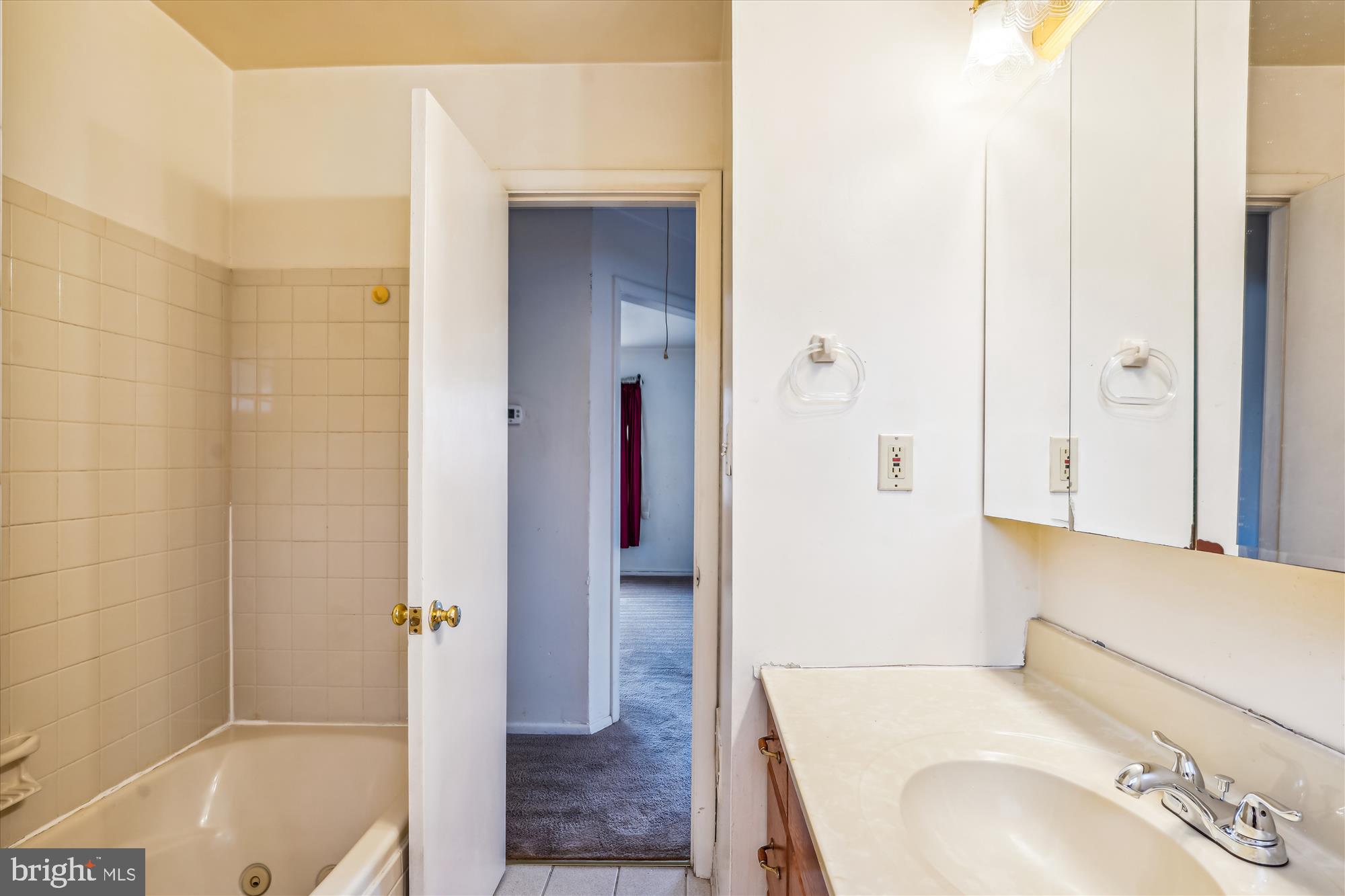 3815 Ralph Road Silver Spring, MD 20906 - Photo 11 of 29 Gallery Image 11