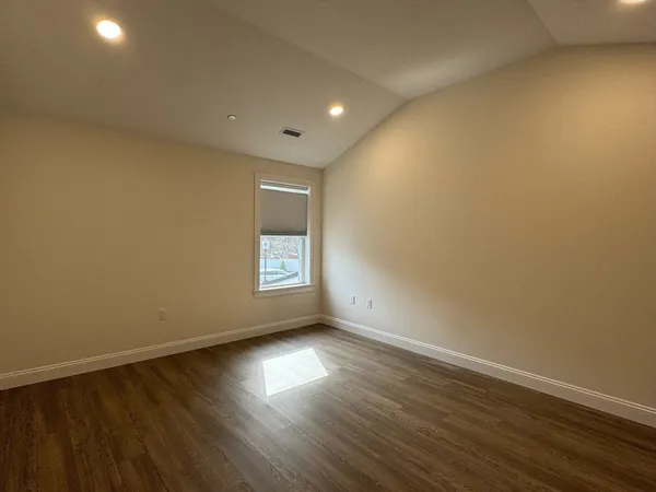 $3,700 | 7 East Dexter Avenue, Unit 40, Woburn, MA 01801