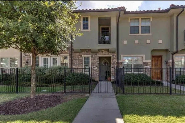 $3,325 | 6740 San Roque, Unit 33, Irving, TX 75039