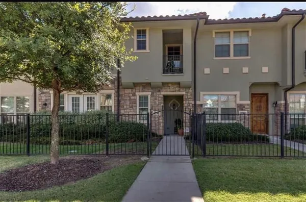 $3,325 | 6740 San Roque, Unit 33, Irving, TX 75039