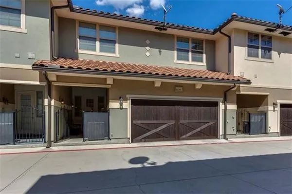 $3,325 | 6740 San Roque, Unit 33, Irving, TX 75039