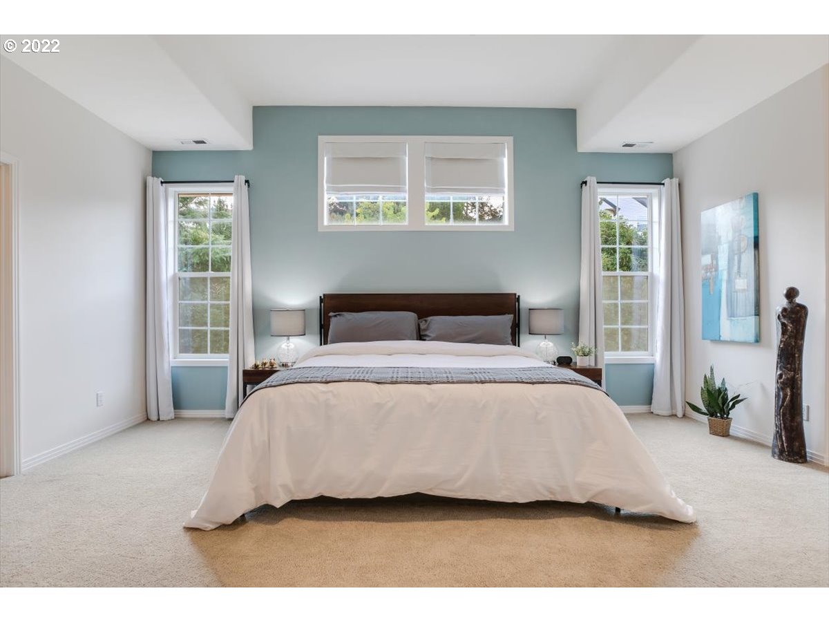 8847 Southwest Ravine Drive Beaverton, OR 97007 - Photo 16 of 32 Gallery Image 16