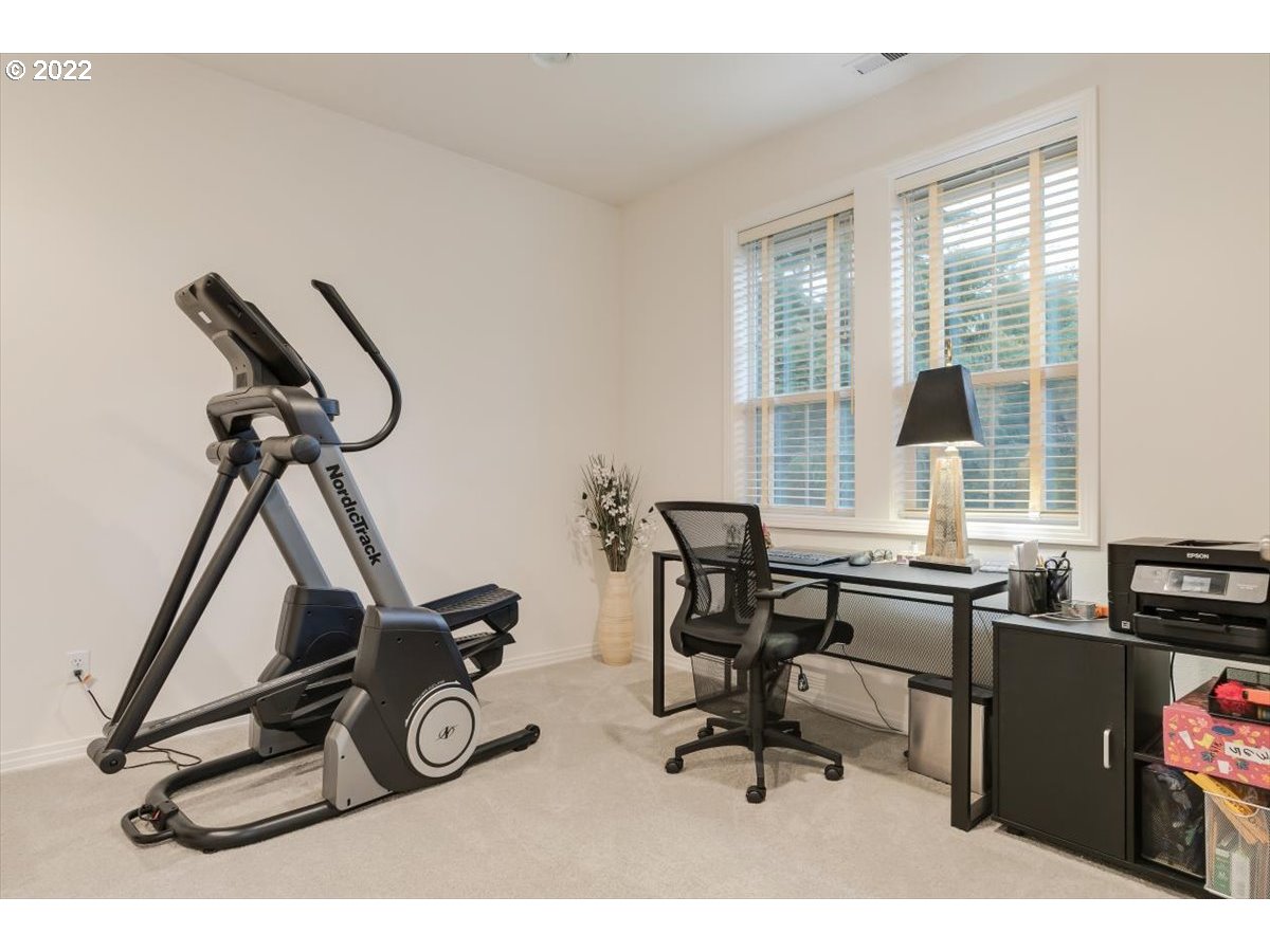 8847 Southwest Ravine Drive Beaverton, OR 97007 - Photo 20 of 32 Gallery Image 20