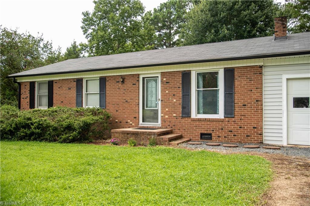 1752 Gopher Woods Road Asheboro, NC 27205 - Photo 1 of 21 Gallery Image 1