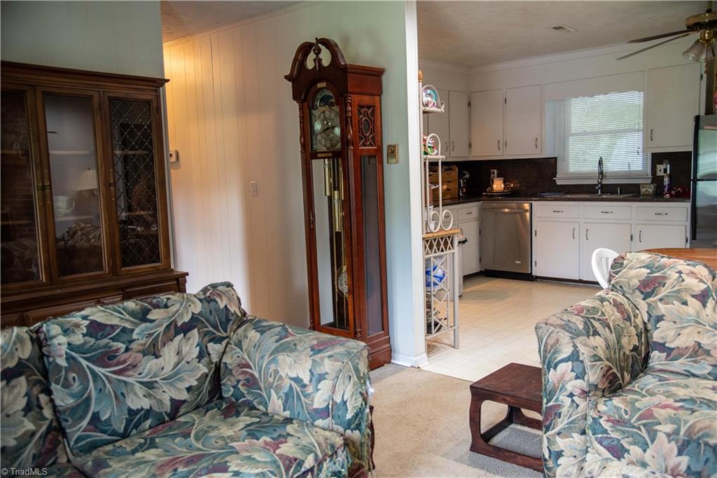 1752 Gopher Woods Road Asheboro, NC 27205 - Photo 5 of 21 Gallery Image 5