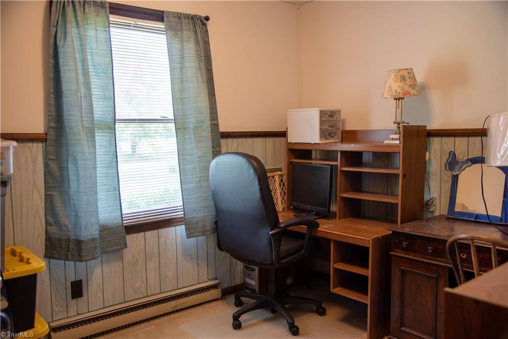 1752 Gopher Woods Road Asheboro, NC 27205 - Photo 9 of 21 Gallery Image 9