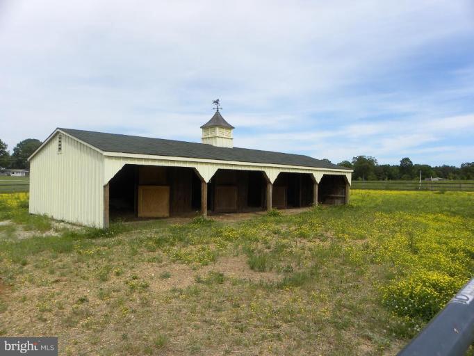 44681 Richey Road Leonardtown, MD 20650 - Photo 3 of 30 Barn