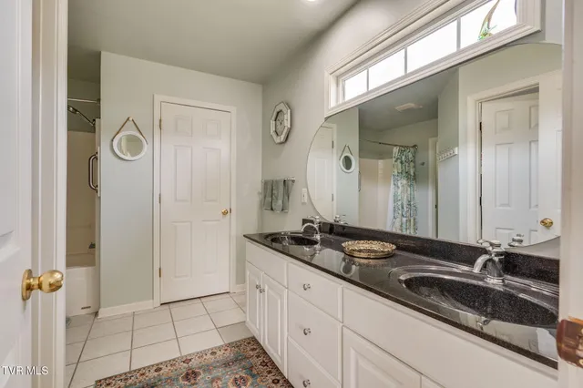 $289,000 | 20850 B Meadowbrook Drive, Unit B, Abingdon, VA 24211