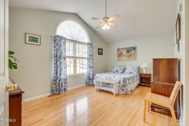 $289,000 | 20850 B Meadowbrook Drive, Unit B, Abingdon, VA 24211