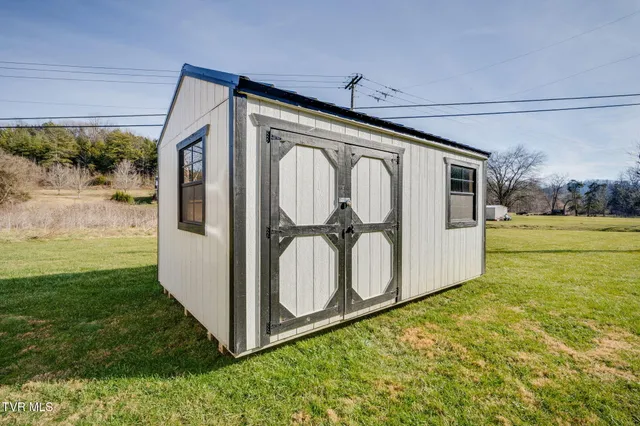 $289,000 | 20850 B Meadowbrook Drive, Unit B, Abingdon, VA 24211