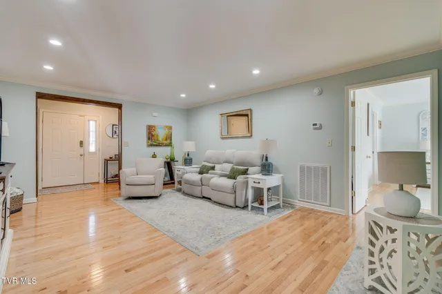 $289,000 | 20850 B Meadowbrook Drive, Unit B, Abingdon, VA 24211