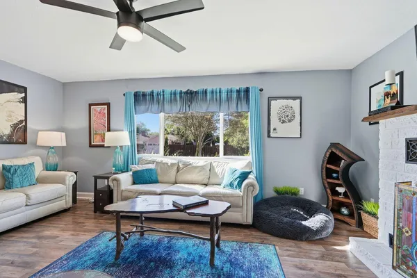 $765,000 | 4623 Hazelwood Avenue, Sacramento, CA 95821