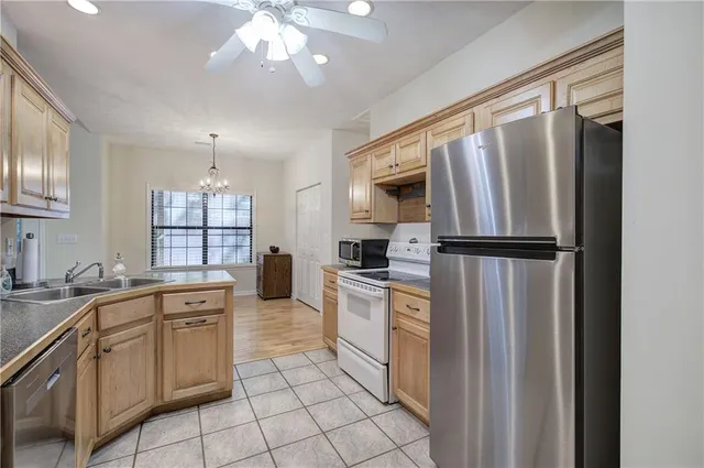 $359,900 | 858 Crippled Oak Trail, Jasper, GA 30143