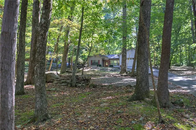 $359,900 | 858 Crippled Oak Trail, Jasper, GA 30143