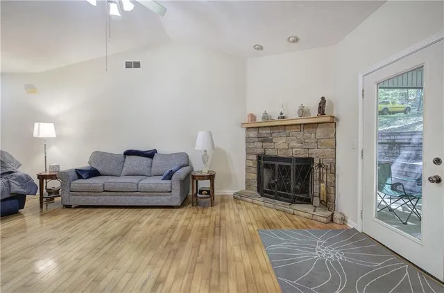 $359,900 | 858 Crippled Oak Trail, Jasper, GA 30143