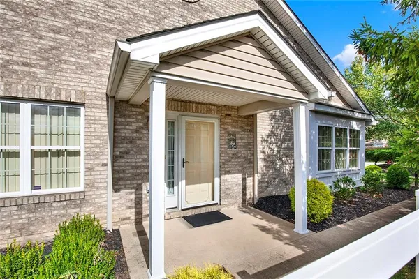 $369,900 | 2300 Wheatland Circle, Delmont, PA 15626