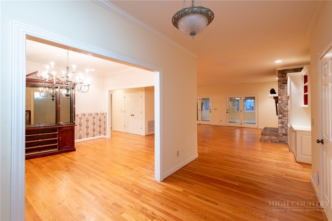 560 Greystone Drive Boone, NC 28607 - Photo 10 of 43 Gallery Image 10
