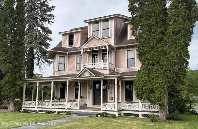 $1,250,000 | 25 Prospect Avenue, Catskill, NY 12414