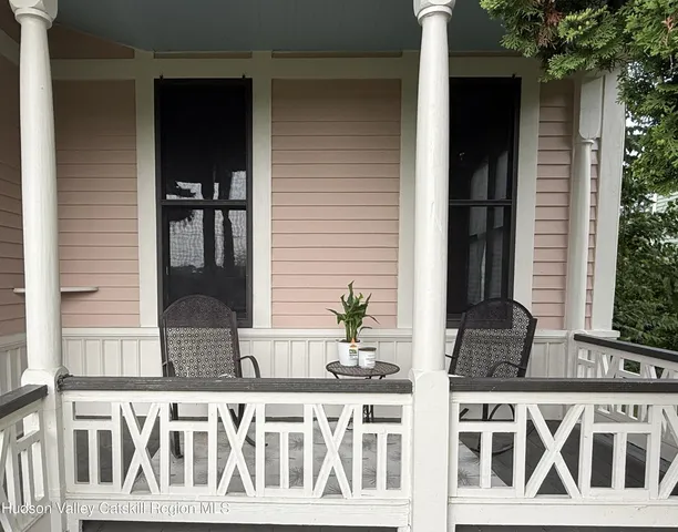 $1,250,000 | 25 Prospect Avenue, Catskill, NY 12414