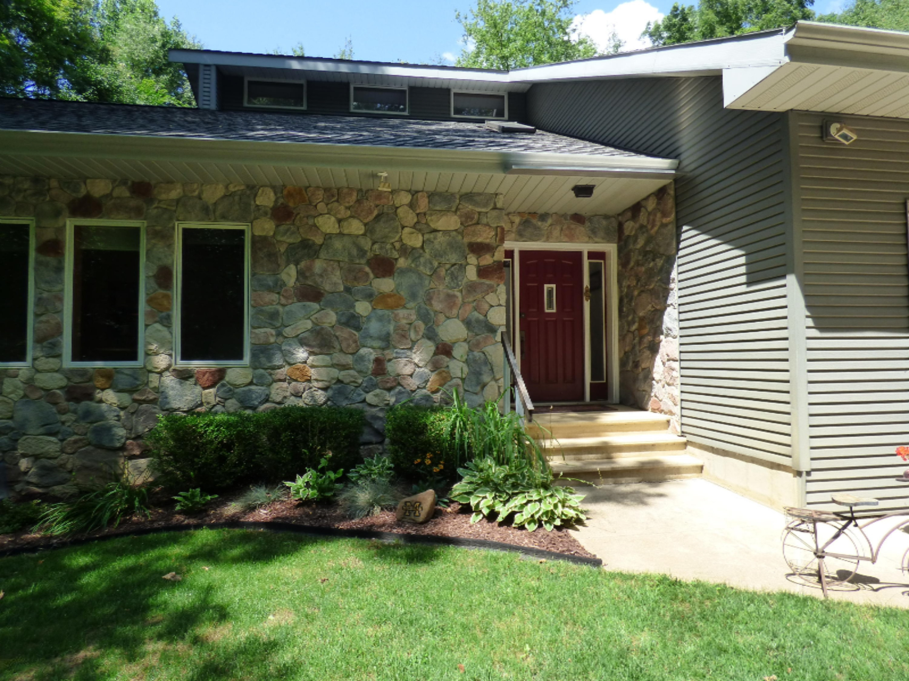 1709 Harrah Road Niles, MI 49120 - Photo 24 of 65 P1060247