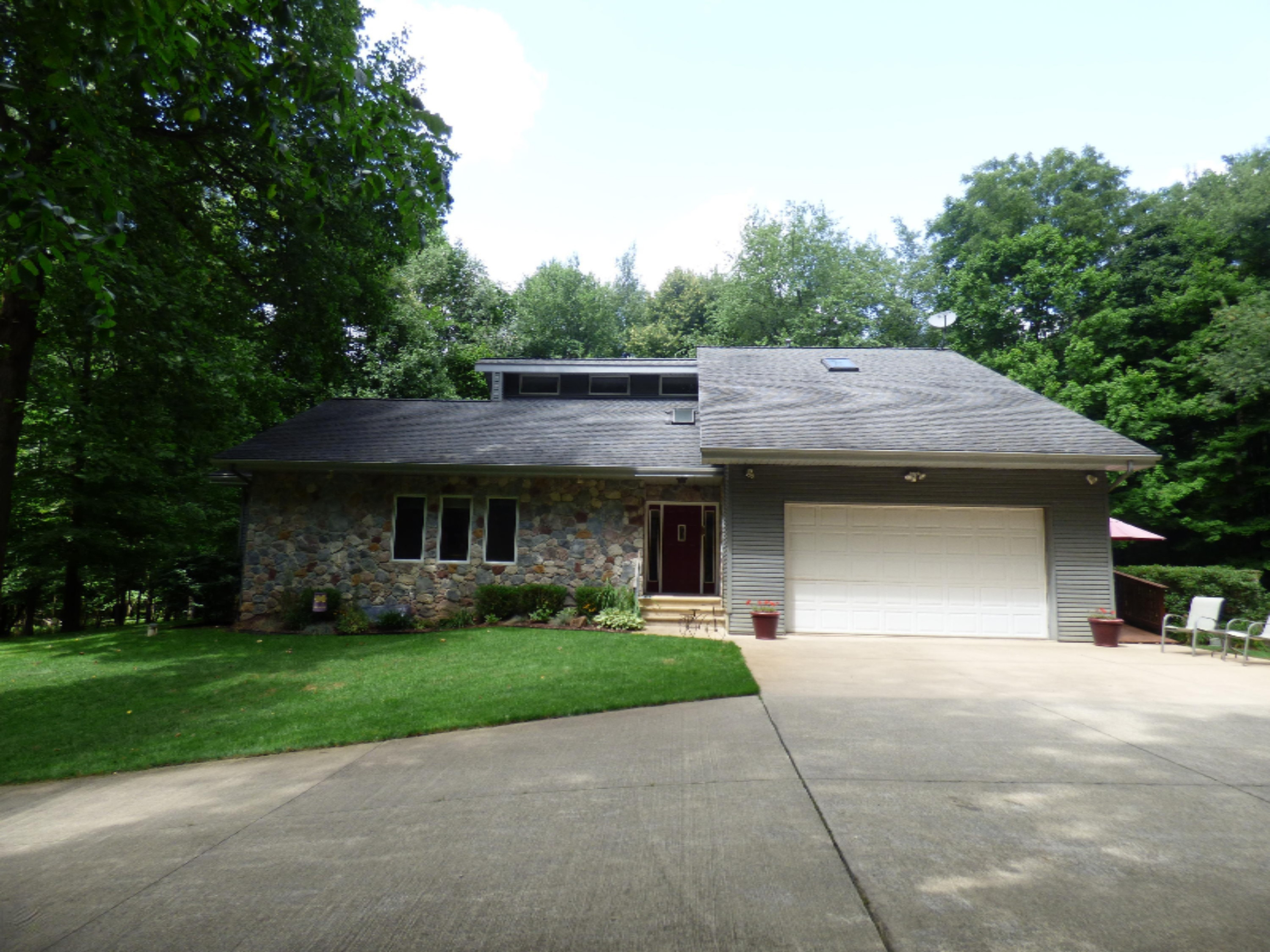 1709 Harrah Road Niles, MI 49120 - Photo 60 of 65 P1060215
