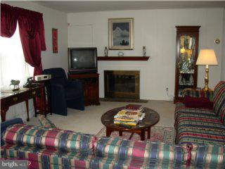 101 Locust Grove Road Bryn Mawr, PA 19010 - Photo 3 of 4 Gallery Image 3