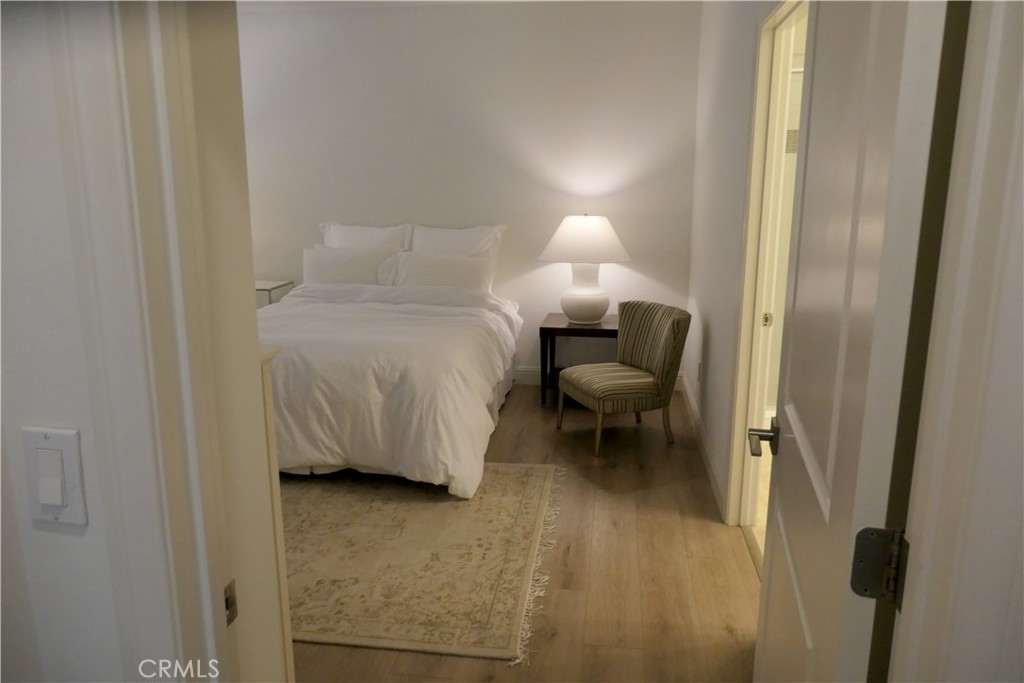 240 Mayfair Irvine, CA 92620 - Photo 40 of 43