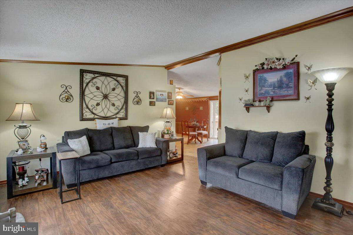 1446 Mountain Road Newburg, PA 17240 - Photo 12 of 48 Gallery Image 12